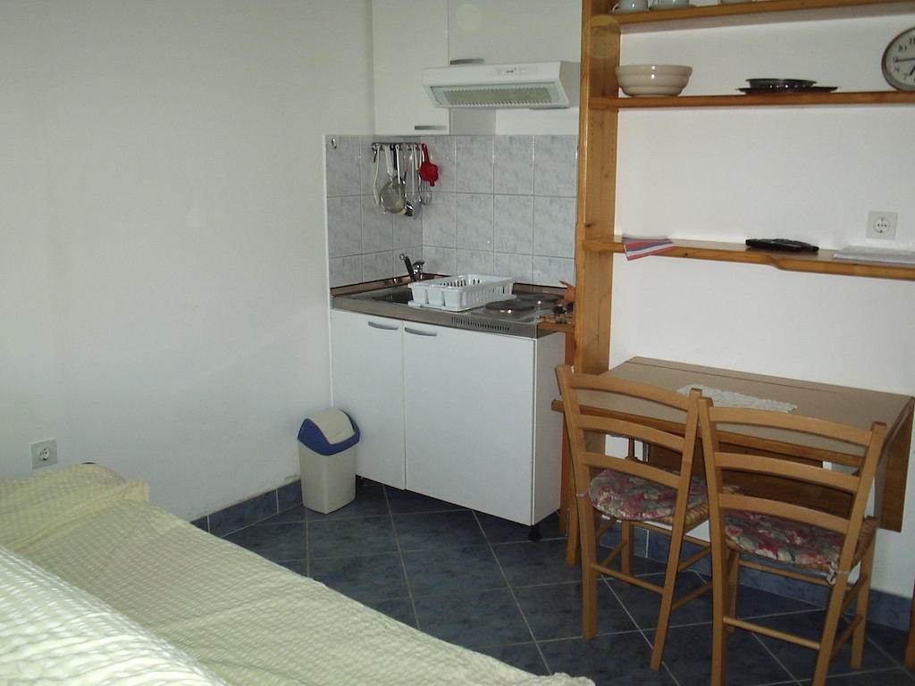 Apartments Holiday Lumbarda Chambre photo