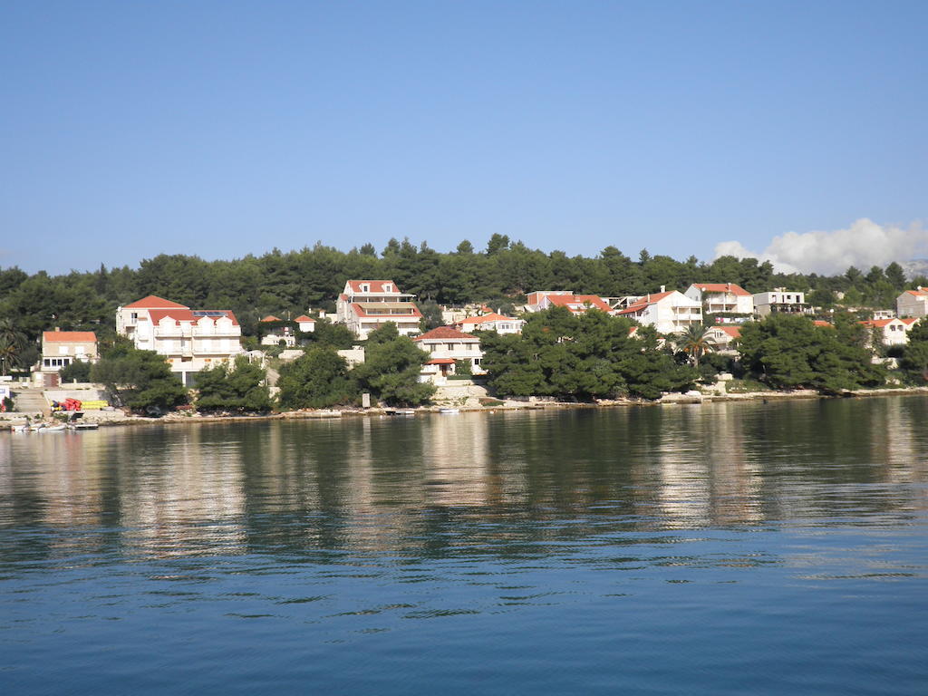 Apartments Holiday Lumbarda Chambre photo